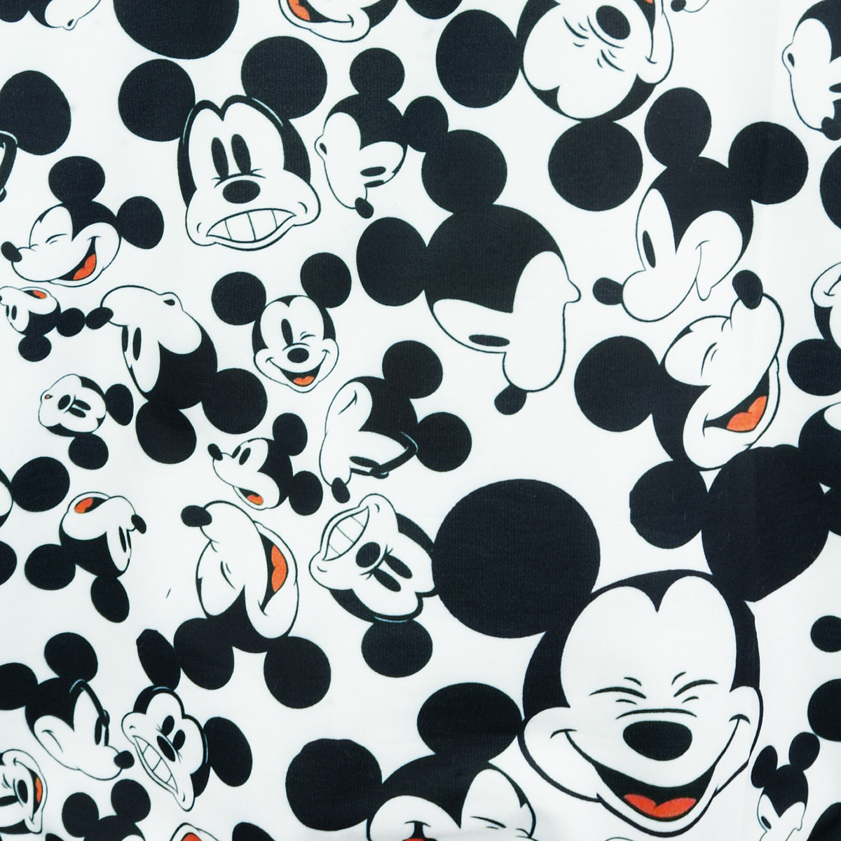 Sudadera hoddie cerrada con gorro - Mickey Mouse