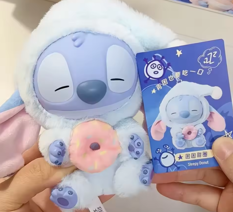 Figura sorpresa Stitch Labubu caja misteriosa